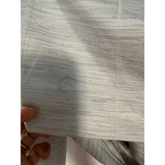 ZYIA Active Haze Silver Gray Twisted Front Yoga Shawl Size M - Picture 6 of 6